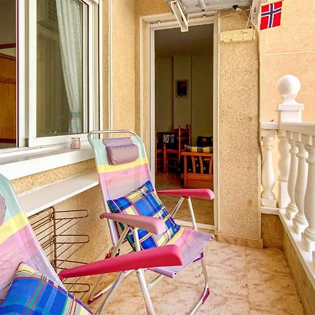1 Bedroom Pet Friendly Apartment In Торевиеха Екстериор снимка