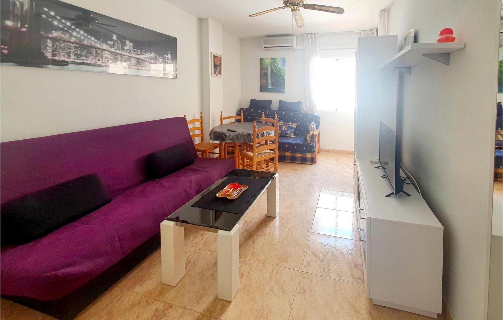 1 Bedroom Pet Friendly Apartment In Торевиеха Екстериор снимка